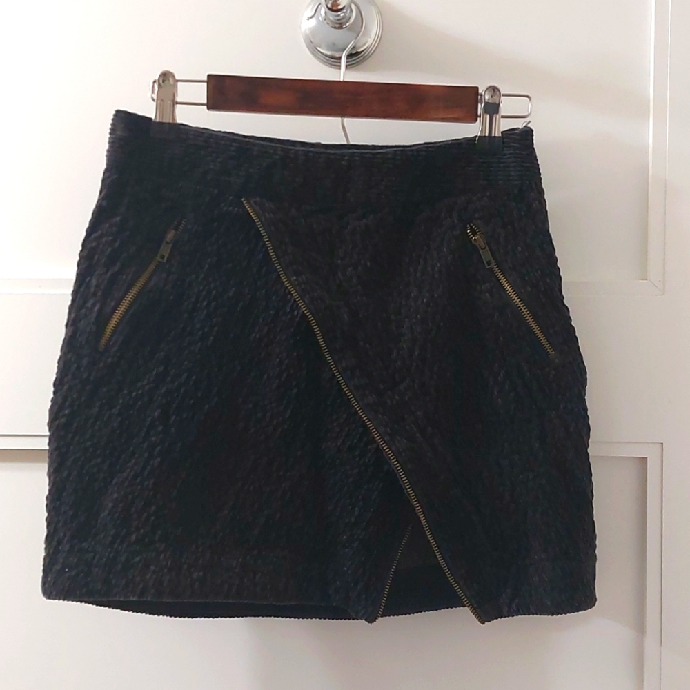 Urban Outfitters Joan asymmetrical miniskirt, black, M